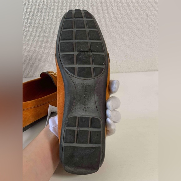 Louis Vuitton Suede slip on Flats/Driving Loafers - Picture 14 of 16